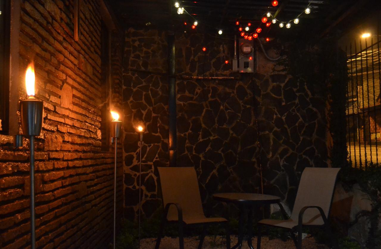 Hotel Casa Aura Cartago Exteriér fotografie